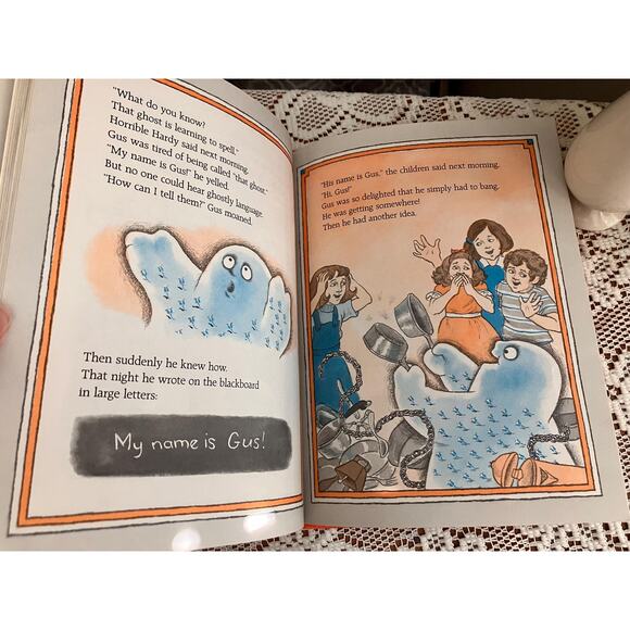 Vintage 1982 Gus Goes to School - Halloween Ghost Story - Picture 3 of 5